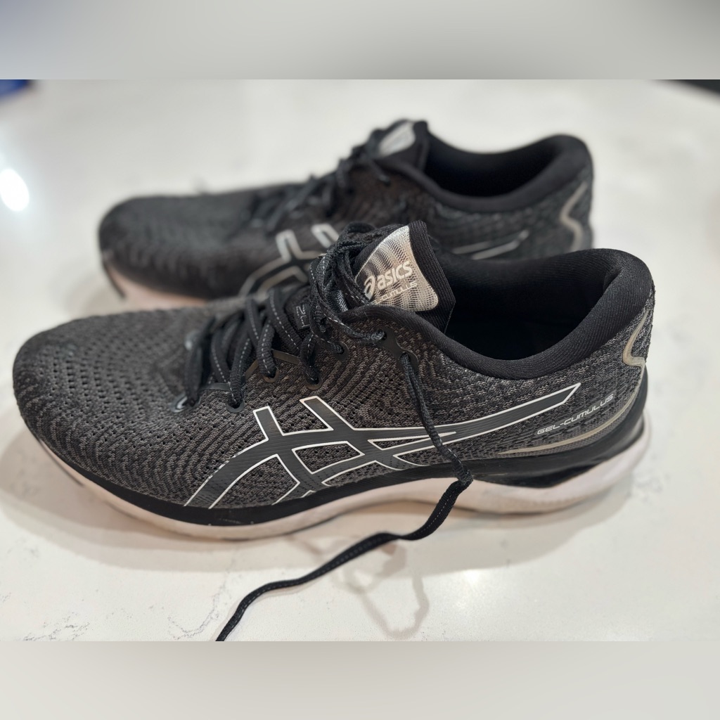 Asics Men’s Gel Cumulus 24 Running Show